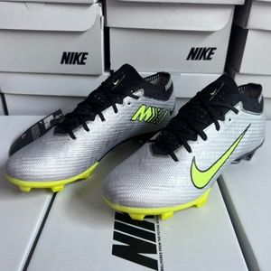Nike football shoes men
